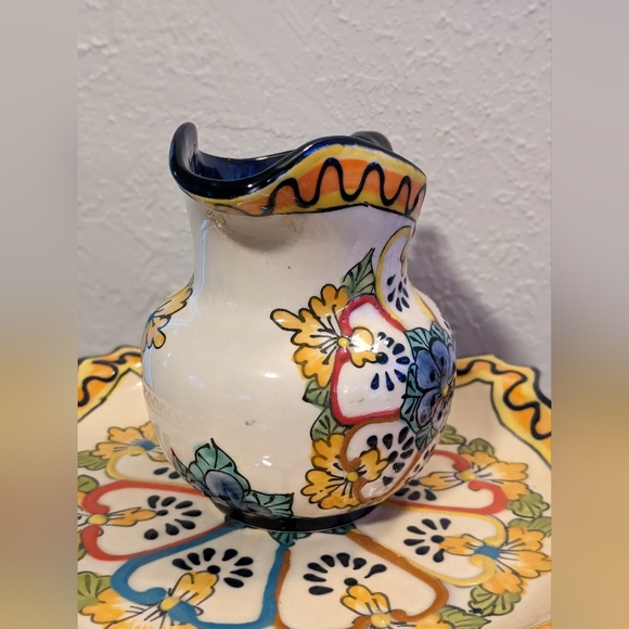 Vintage Mexican vase and plate - Picture 3 of 8